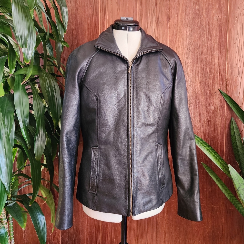 Womens Wilsons Slim Classic Fall Black Leather Jacket Size Medium